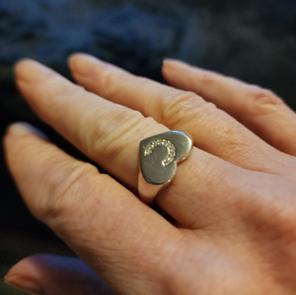 3/$10 Silver C initial ring - Picture 4 of 5